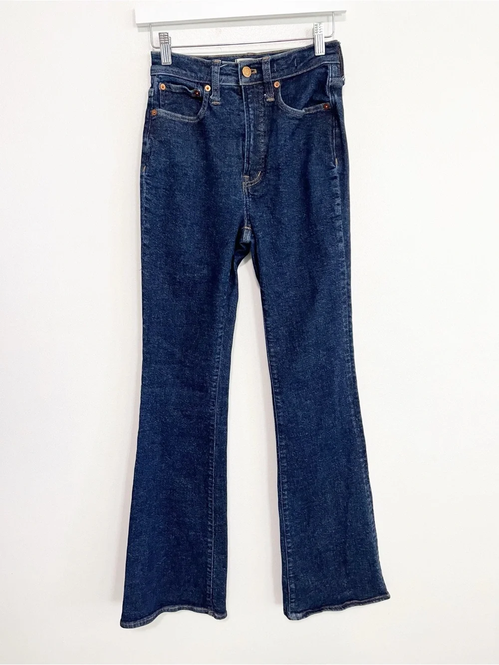 BOGO! Madewell The Perfect Vintage Flare Jean in Wrenford Wash 24 Tall